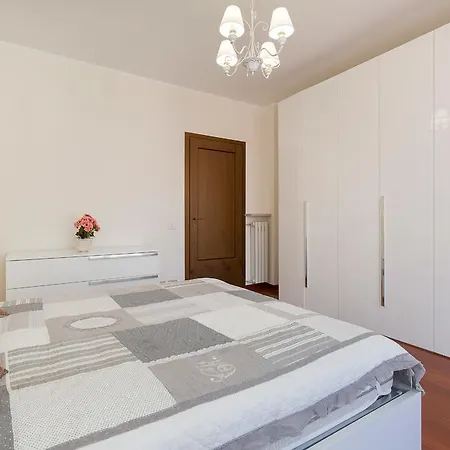 Apartment D'azeglio By Impero House *
